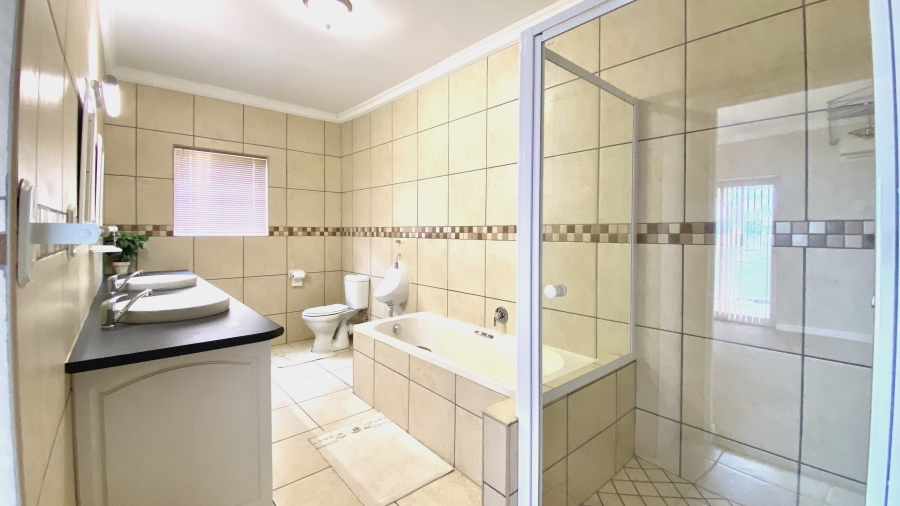 3 Bedroom Property for Sale in Port Owen Western Cape